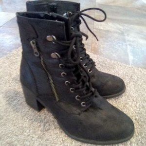 White Mountain Combat boots size 8M